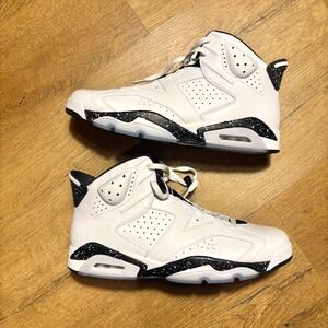 NWOT Nike Air Jordan 6 Retro Reverse Oreo - CT8529-112 Size 16